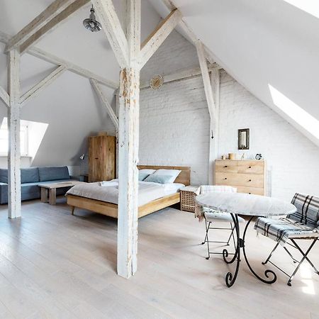 High Standard Studio. Old Town. Varşovia Exterior foto